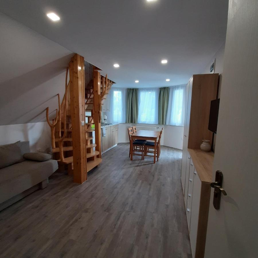 Ancsi Apartmanhaz Балатонлелле